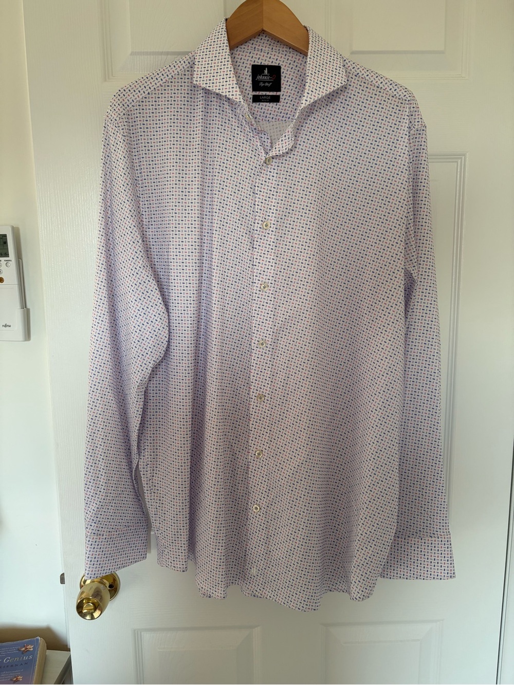 johnnie-O White Button-Up Shirt with Subtle Blue/lavander/pink Microprint